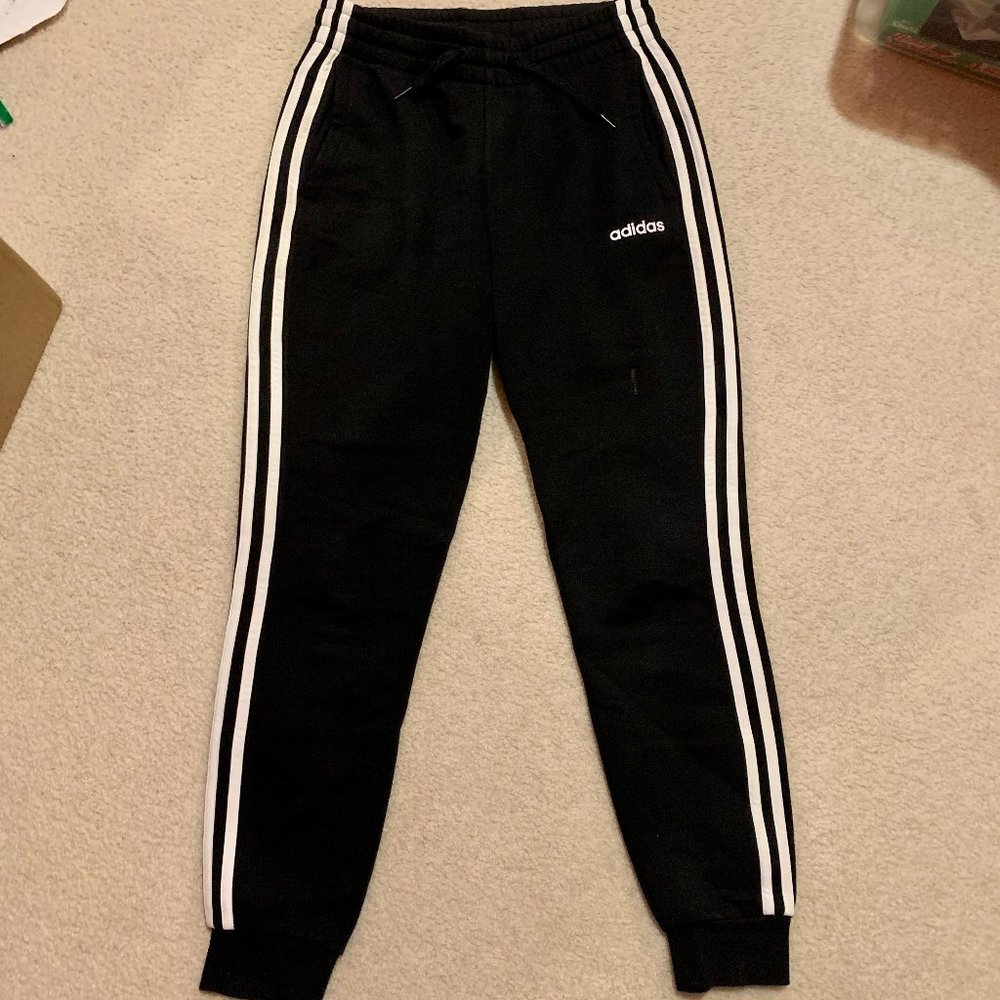 Adidas sweatpants joggers